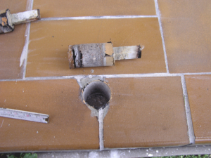 Ausbohrung von alten Geländerbodenankern